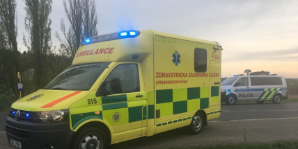 Právě teď: Nehoda motorkáře si vyžádala zranění
