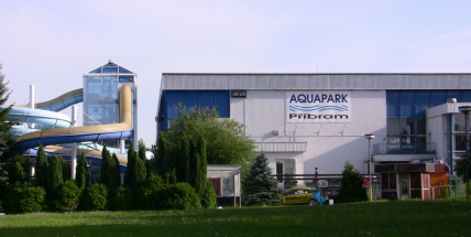 Koupací sezóna se blíží, přípravy venkovního bazénu jsou v plném proudu. Sauna končí posledního května.