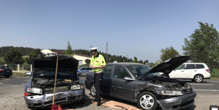 Aktuálně: Dopravní nehoda se zraněním komplikuje hlavní tah na Strakonice