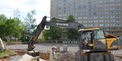 Parkovišti v Čechovské ulici překážel hydrant