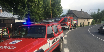 Aktuálně: Požár vozidla povolal hasiče