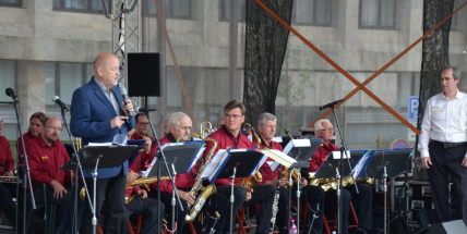 Náměstí T. G. Masaryka se zaplnilo i v neděli. Příbramský Big Band zahájil kulturní léto