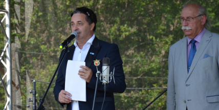 Památník Vojna si připomněl kruté činy komunistického režimu. Své práce na téma politické procesy a oběti politických režimů zde prezentovali žáci základních i středních škol regionu