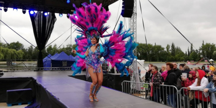 Co uchvátilo diváky více? Módní oblečení nebo sličné ženy? Podvečerní program Family Festu nabídl přehlídku krásy