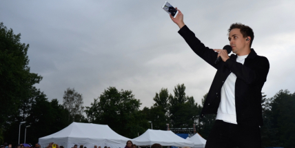 Hudební hvězdy provázely své fanoušky večerem až k ohňostroji