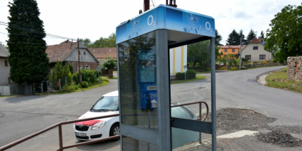 Anonymní telefonát z Příbramska oznámil bombu v Praze