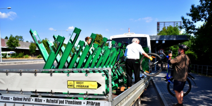 Nasedněte v Příbrami na cyklobus a objevte krásy Padrtí, planin na Záběhlé a nejvyšších partií Brd