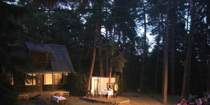 Bedřich Hrozný bude vypravovat vlaky v Lesním divadle Skalka