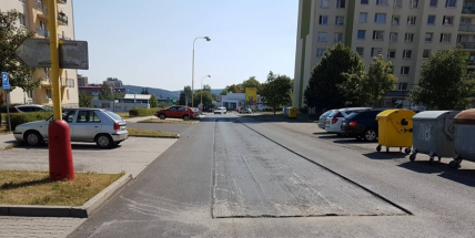 Pozor na Šachetní a proražené pneumatiky