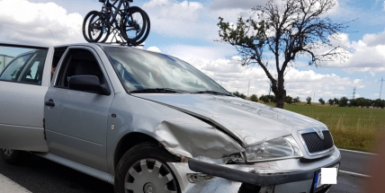 Aktuálně: Po střetu dvou vozidel provoz na Strakonické kolabuje