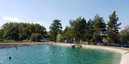 Vynalézaví Příbramáci se jezdí koupat na Dubenec