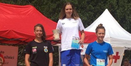 Příbramští plavci na stupních vítězů