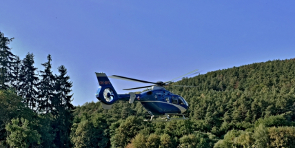 Úraz elektrickým proudem byl důvodem příletu vrtulníku záchranářů