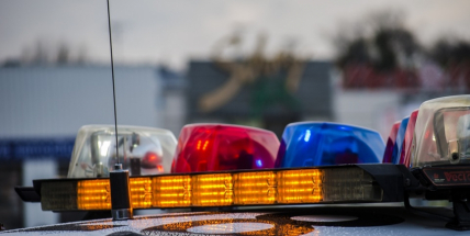 Změna, kterou řidiči na českých silnicích nepřehlédnou, budou červenomodré majáky složek IZS