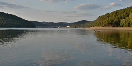 Prázdniny a doba dovolených pomalu končí, dočasně se ochladilo a řada míst zve znovu ke koupání
