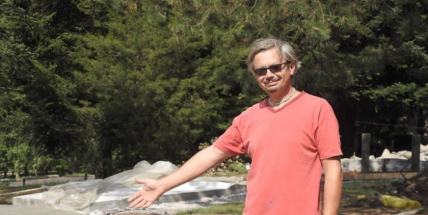 Na minigolfu se betonuje, připravena je i těžní věž