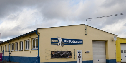 Policie vyšetřuje Jindřicha Vařeku st. kvůli společnosti Kajgr