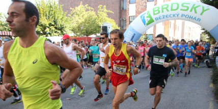 Druhý ročník Běhu města Dobříše zapsal skvělé výkony sportovců