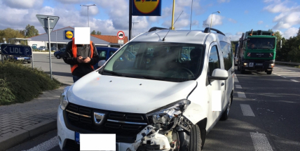 Aktuálně: Při cestě z Lidlu počítejte s dopravní komplikací