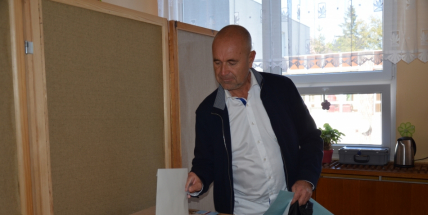 Volební místnosti jsou vám otevřeny. Můžete jít hlasovat pro své budoucí zastupitele