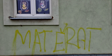 Láska kvete v každém věku. Začíná to mateřskou školkou