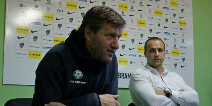 Trojice zasvěcených odpovídala na otázky týkající se 1.FK Příbram