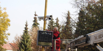 Zapomnětlivým řidičům připomenou povolenou rychlost další měřiče