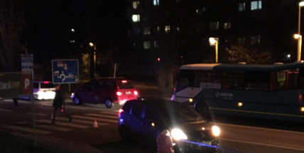 Aktuálně: Srážka vozu s dítětem předškolního věku si vyžádala zranění