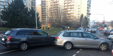 Aktuálně: Dvě drobné dopravní nehody komplikují provoz v Příbrami