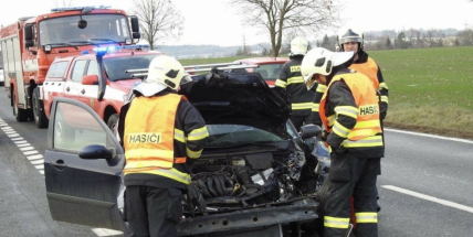 Aktuálně: Střet dvou vozidel povolal záchranáře na Skalku