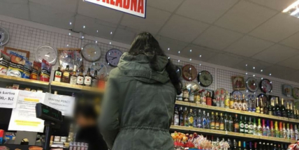 Silvestrovské nebezpečí: Zábavní pyrotechnika v prodeji jen pro dospělé. Opravdu?