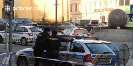 Muž, který přepadl banku v Příbrami, podal stížnost proti vazbě