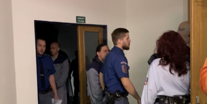 Video: Příbramský soud otevřel případ pašování drog do věznice Bytíz