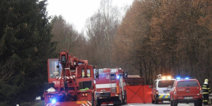 Aktuálně: Smrtelná dopravní nehoda v Příbrami zaměstnává záchranné složky