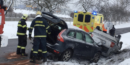 Aktuálně: Počasí komplikuje dopravu. Dopravní situaci sledujeme ON-LINE