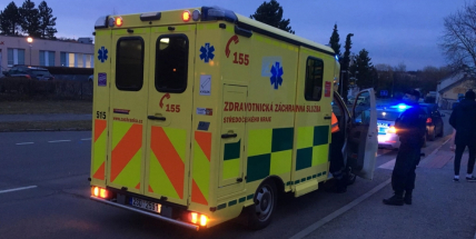 Aktuálně: Ve Školní ulici byla sražena nezletilá osoba