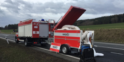 Aktuálně: Po technické závadě nákladního vozu očekávejte komplikace na Strakonické