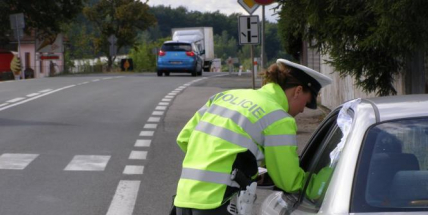 Dva značně opilí řidiči brázdili příbramské silnice