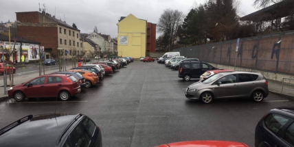 Informace o zavedení dalších parkovacích zón vzbudila emoce