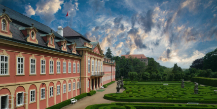 Francouzský park u Dobříšského zámku se otevře nejdříve v polovině příštího roku