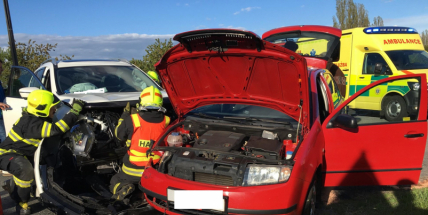 Aktuálně: U dopravní nehody zasahují záchranné složky