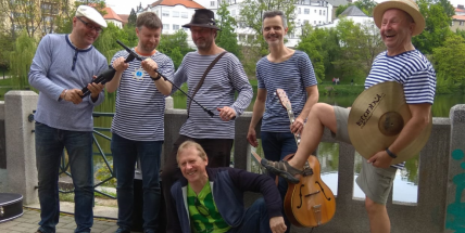 Korzo Obora - kdo přišel, nechtěl domů