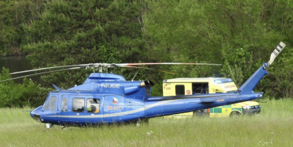 Aktuálně: Pro zraněnou horolezkyni letěl záchranářský vrtulník