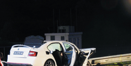 Aktuálně: Tři vrtulníky přistávají u Milína, z místa je hlášen velký počet zraněných