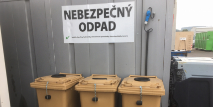 Oleje patří do sběrného dvora