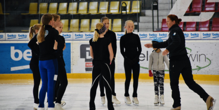 Do Příbrami chceme i v příštím roce, říkají pořadatelé mezinárodního bruslařského kempu