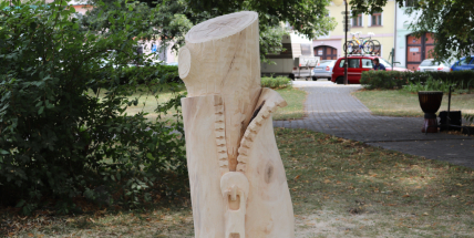 Petrovicko zkrášlí další dřevěné sochy