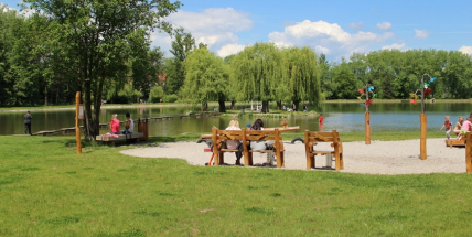 Dozor na Nováku zajišťuje více než jen pořádek. Zasahuje při úrazech, krádežích a chrání majetek města