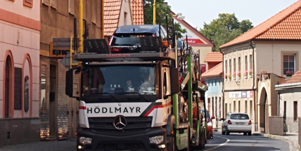 Obyvatelé ulice Rožmitálská získají nová okna zdarma