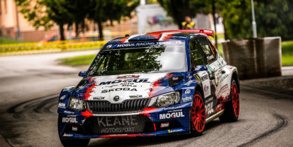 Černý s Černohorským chtějí na Barum rally dojet pro celkový úspěch